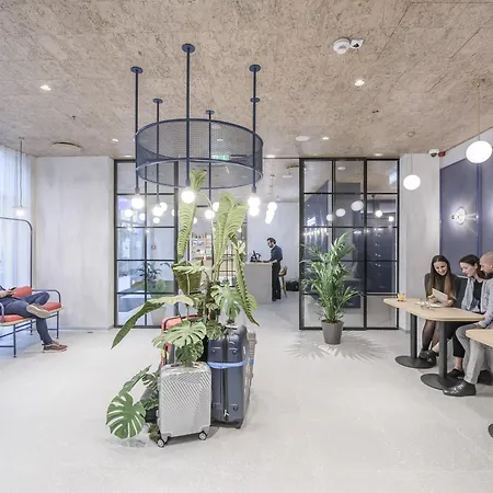 Apartahotel Vagabond Downtown 4*