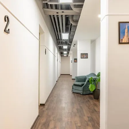 Apartahotel Vagabond Downtown 4*