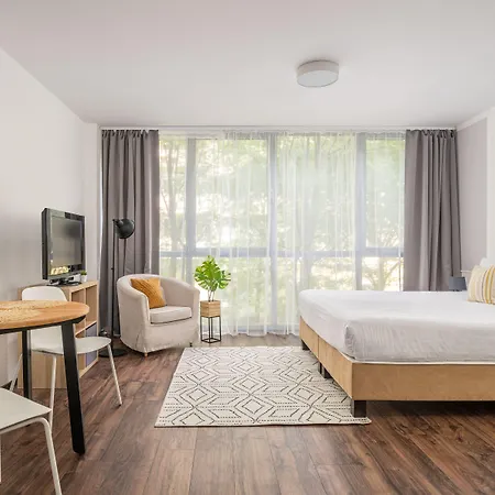 Vagabond Downtown Aparthotel 4*