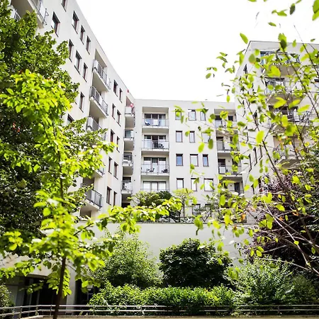 Vagabond Downtown Aparthotel 4*