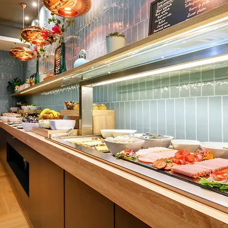 Aparthotel Vagabond Downtown 4*