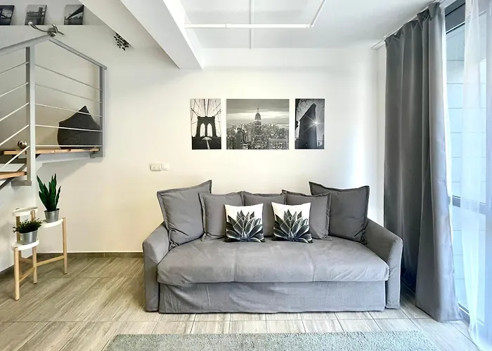 Aparthotel Vagabond Downtown 4*