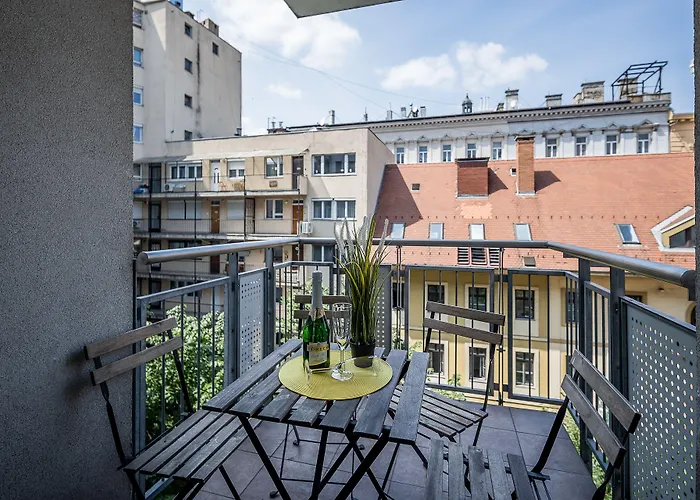 Vagabond Downtown 4* Budapest