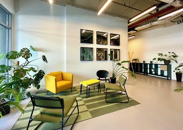 Aparthotel Vagabond Downtown 4*