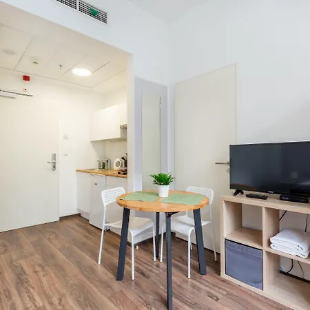 Vagabond Downtown Апарт-отель